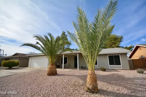 4441 E Coconino St, Phoenix, AZ 85044 photo 2