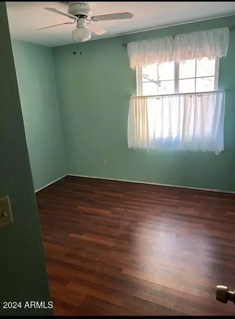 2846 E Voltaire Ave, Phoenix, AZ 85032 photo 8