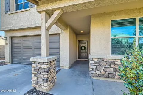 2039 N 213th Ln, Buckeye, AZ 85396