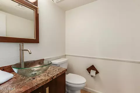 1920 E Maryland Ave #2, Phoenix, AZ 85016 photo 9