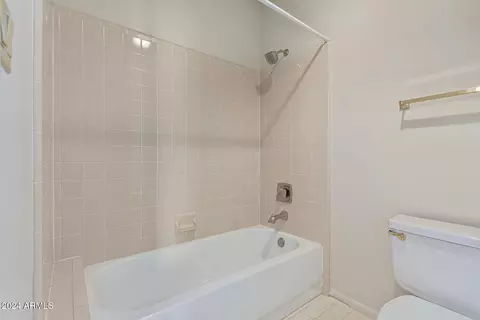 4110 E Mercer Ln, Phoenix, AZ 85028 photo 27