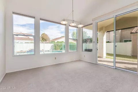 4110 E Mercer Ln, Phoenix, AZ 85028 photo 7