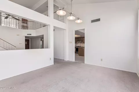 4110 E Mercer Ln, Phoenix, AZ 85028 photo 8