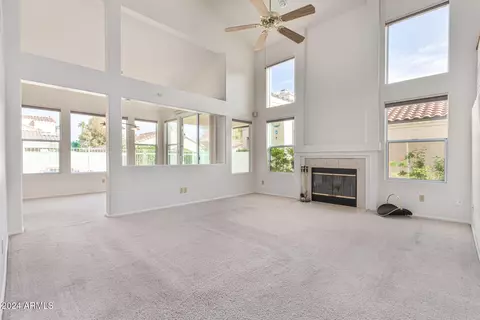 4110 E Mercer Ln, Phoenix, AZ 85028 photo 4