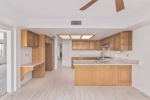 4110 E Mercer Ln, Phoenix, AZ 85028 photo 10