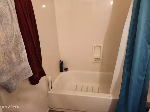 2822 E Mobile Ln, Phoenix, AZ 85040 photo 11