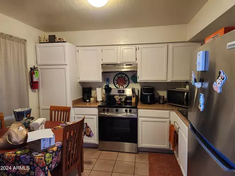 2822 E Mobile Ln, Phoenix, AZ 85040 photo 14