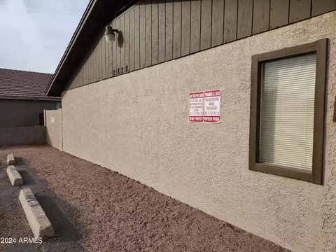 2822 E Mobile Ln, Phoenix, AZ 85040 photo 3