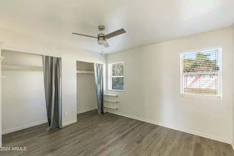 1602 W Behrend Dr, Phoenix, AZ 85027 photo 9