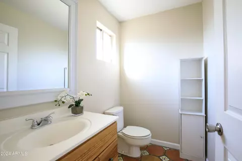 1602 W Behrend Dr, Phoenix, AZ 85027 photo 6