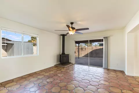 1602 W Behrend Dr, Phoenix, AZ 85027 photo 7