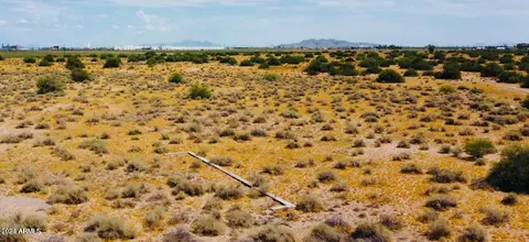 24721 W Kortsen Rd #8, Casa Grande, AZ 85193