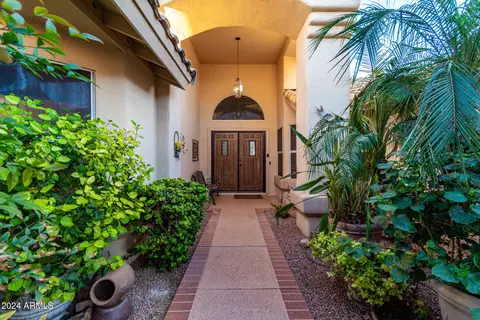 17587 N Rainbow Cir, Surprise, AZ 85374