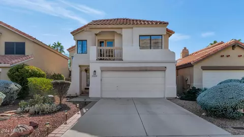 3509 E South Fork Dr, Phoenix, AZ 85044 photo 2