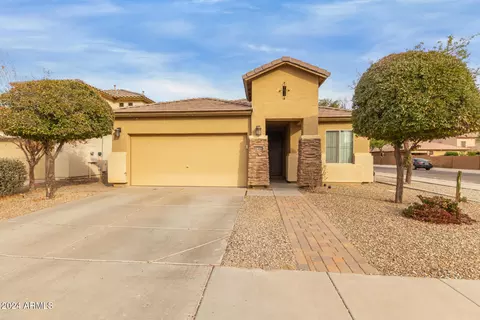 2833 S 88th Ln, Tolleson, AZ 85353