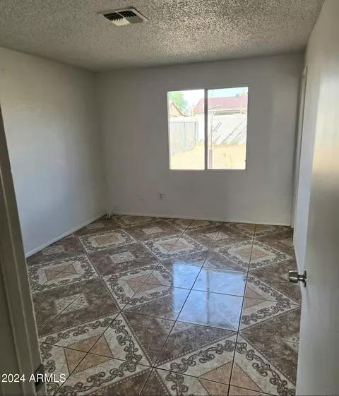 5936 W Berkeley Rd, Phoenix, AZ 85035 photo 7
