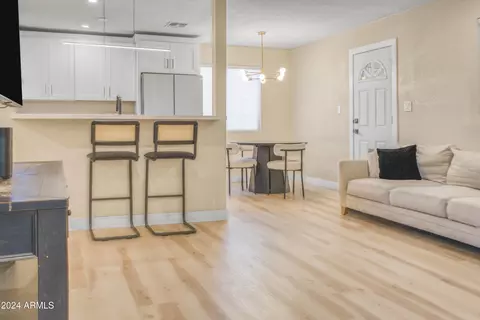 2015 W Chambers St, Phoenix, AZ 85041 photo 7
