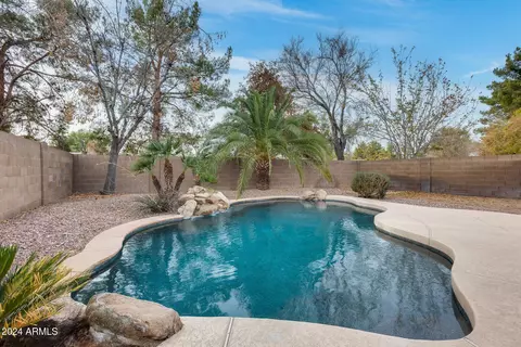 1522 S Dove St, Gilbert, AZ 85233