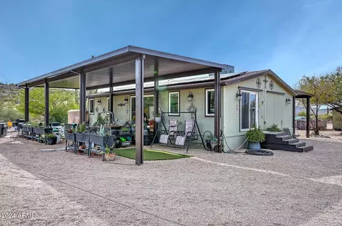 25 W Mingus Rd, New River, AZ 85087