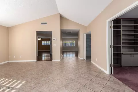 324 W Willow Ave, Phoenix, AZ 85029 photo 11