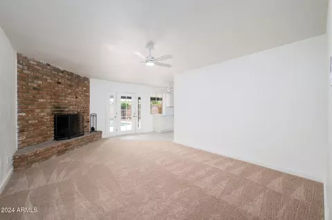 2717 E Cinnabar Ave, Phoenix, AZ 85028 photo 12