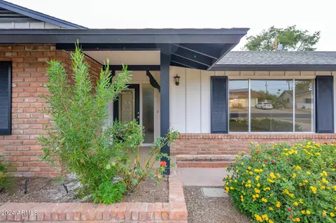 2717 E Cinnabar Ave, Phoenix, AZ 85028 photo 19