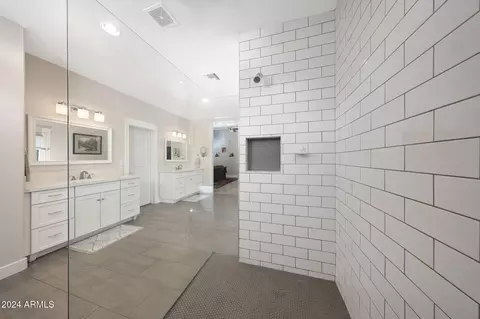 650 E Colter St, Phoenix, AZ 85012 photo 34