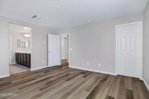3718 S 58th Dr, Phoenix, AZ 85043 photo 25