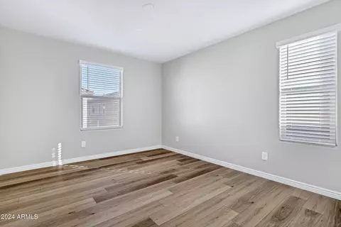 3718 S 58th Dr, Phoenix, AZ 85043 photo 17