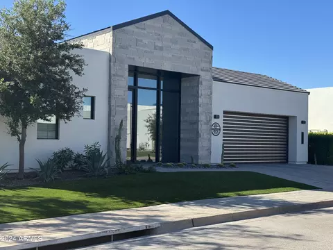 6847 E Joshua Tree Ln, Paradise Valley, AZ 85253