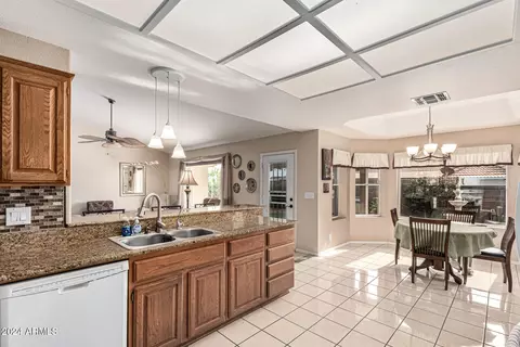11439 E Mendoza Ave, Mesa, AZ 85209 photo 3