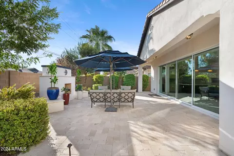 Exterior - 4527 N 29th Way, Phoenix, AZ 85016 photo 3 of 12