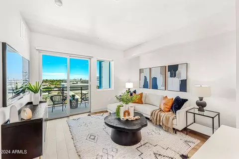 3131 N Central Ave #6017, Phoenix, AZ 85012