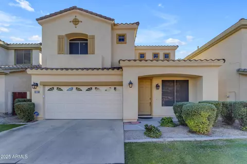 2067 W Periwinkle Way, Chandler, AZ 85248