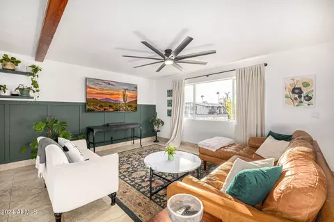 1055 N Miller St, Mesa, AZ 85203