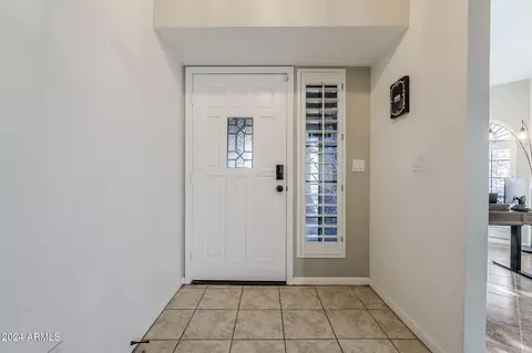 3223 E Cedarwood Ln, Phoenix, AZ 85048 photo 5