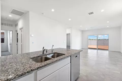 1685 W Spaulding Ave, Apache Junction, AZ 85120 photo 10