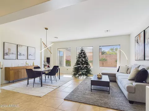 3917 E Dubois Ave, Gilbert, AZ 85298 photo 5