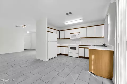 4723 N 84th Ln, Phoenix, AZ 85037 photo 13