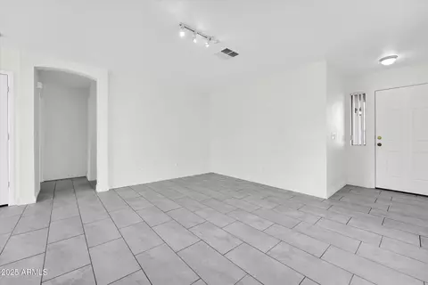 4723 N 84th Ln, Phoenix, AZ 85037 photo 9