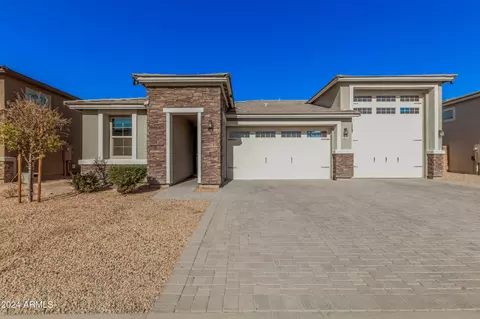 10042 E Orange Grove St, Florence, AZ 85132