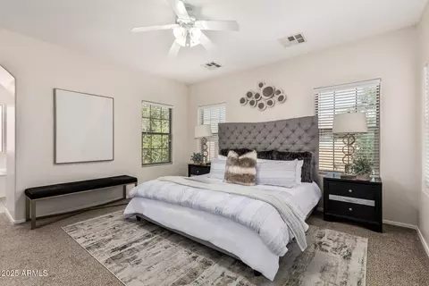 992 E Sourwood Dr, Gilbert, AZ 85298 photo 15