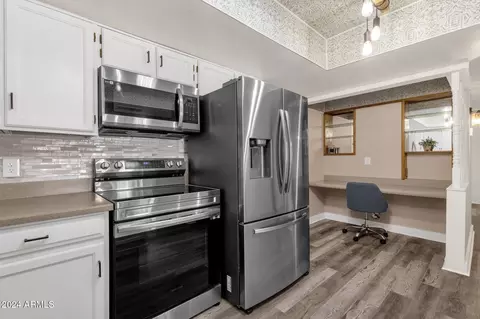 4798 E Kiva St, Phoenix, AZ 85044 photo 11