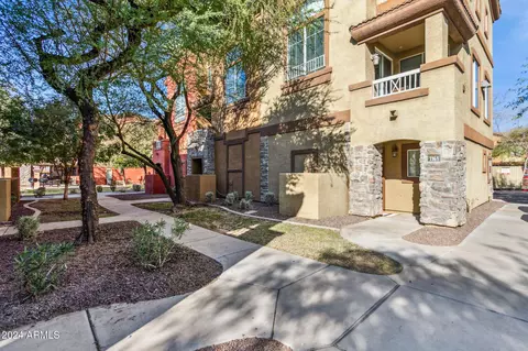 Exterior - 1920 E Bell Rd #1161, Phoenix, AZ 85022 photo 2 of 6