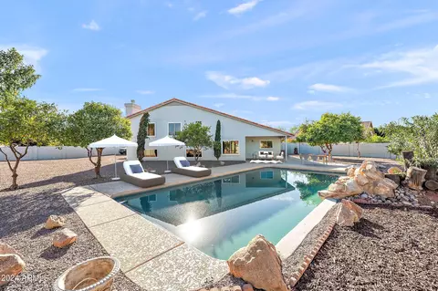 509 S Honeysuckle Ln, Gilbert, AZ 85296