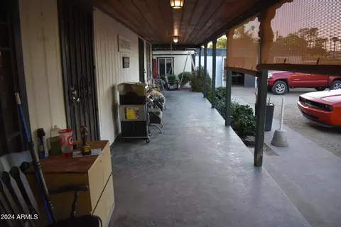 311 E Carter Rd, Phoenix, AZ 85042 photo 6