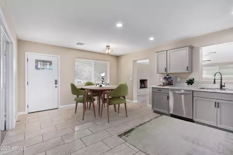 6802 N 30th Ave, Phoenix, AZ 85017 photo 8