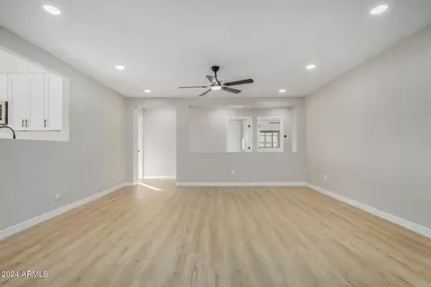 8439 E Meseto Cir, Mesa, AZ 85209 photo 3
