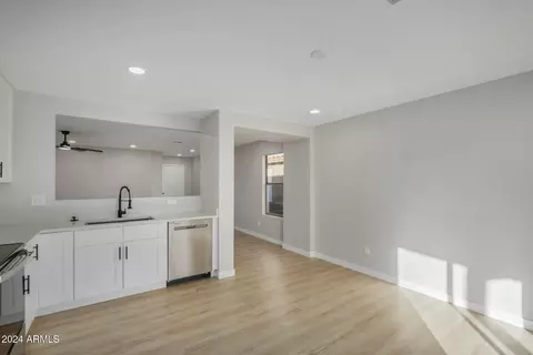 8439 E Meseto Cir, Mesa, AZ 85209 photo 7