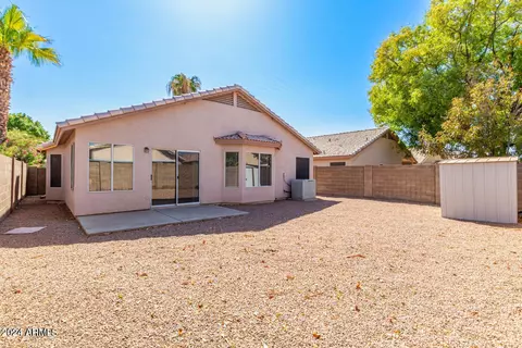 Exterior - 2304 E Aire Libre Ave, Phoenix, AZ 85022 photo 6 of 6